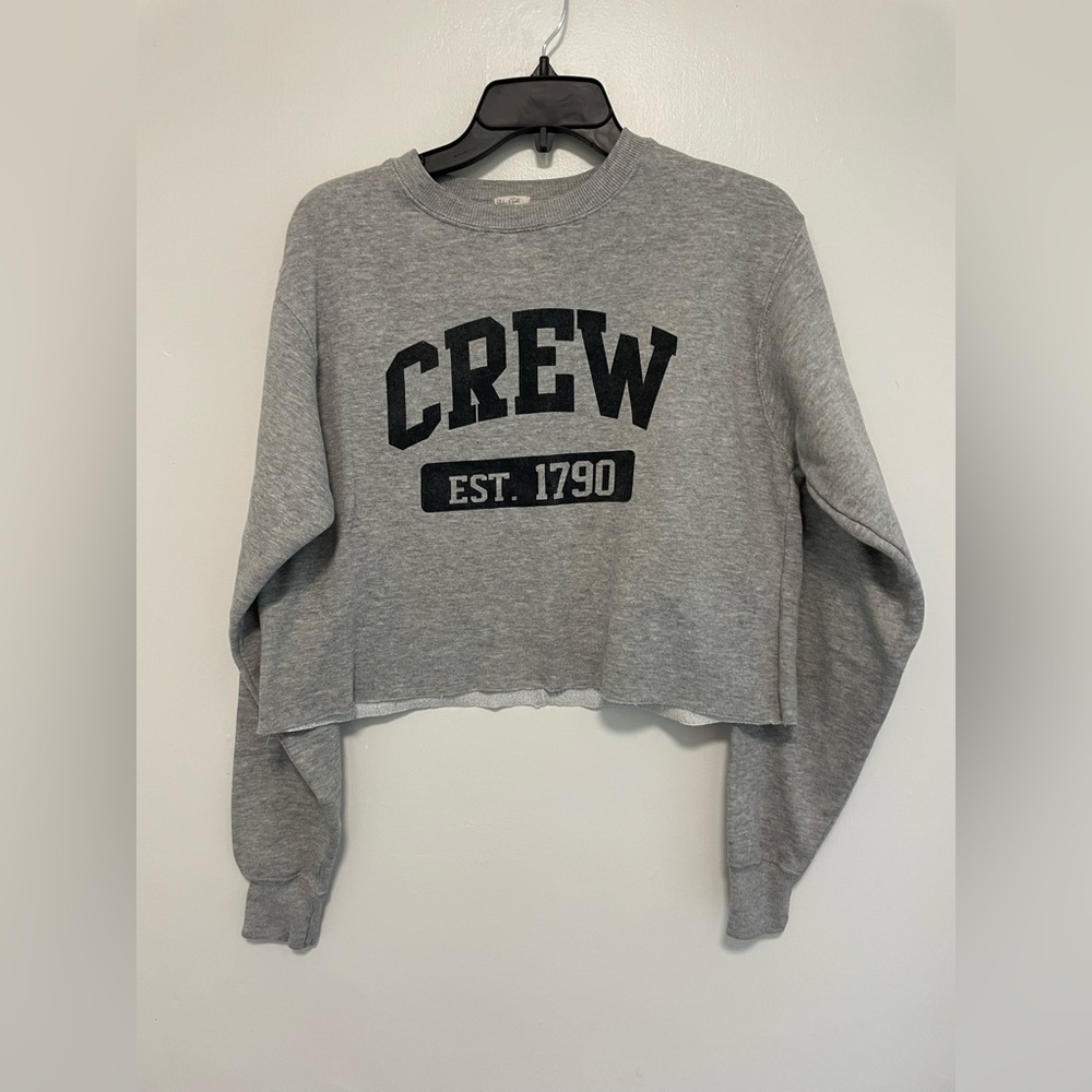 Brandy Melville Crew Cropped Sweatshirt